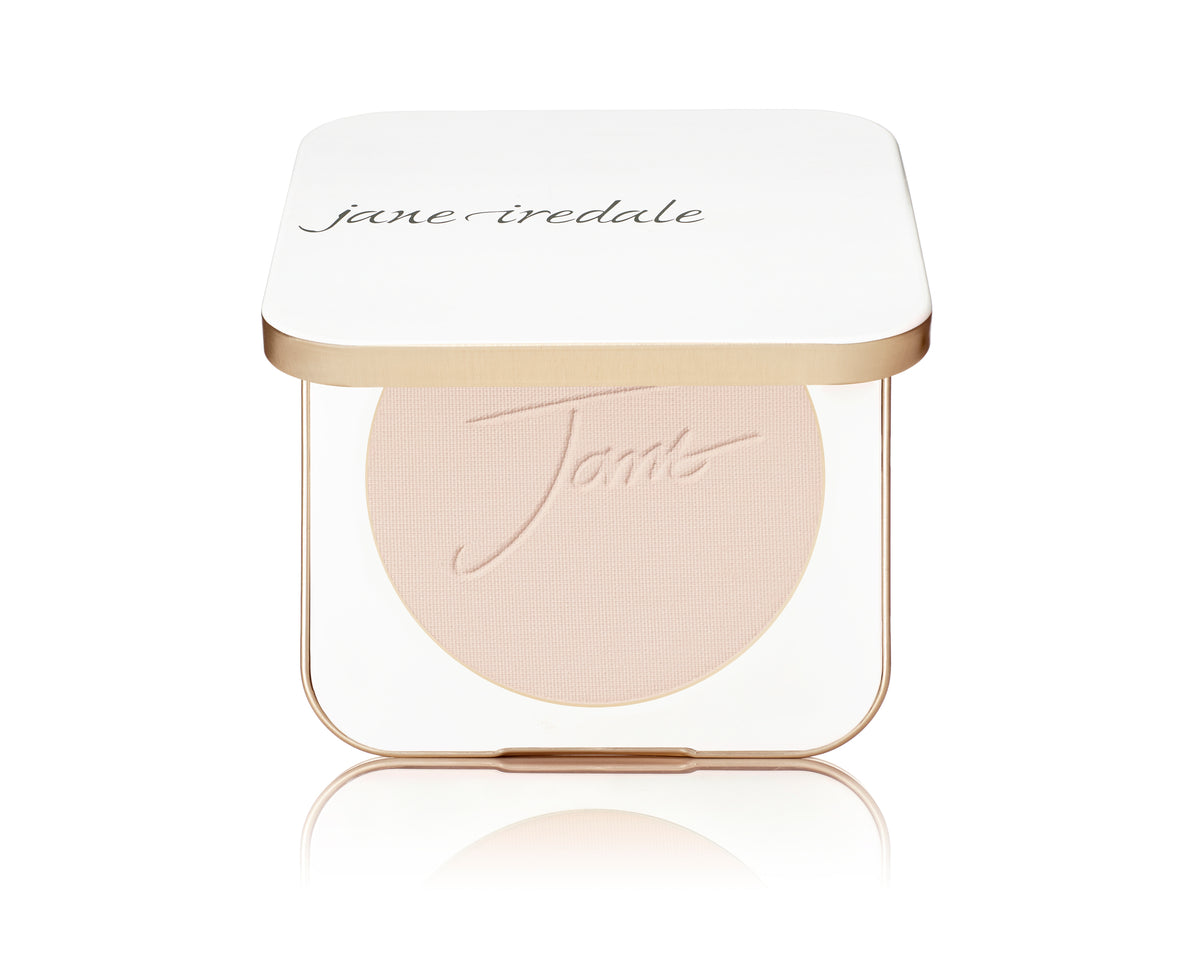 ジェーン・アイルデール待望の新作ファンデーション「スキントゥイ